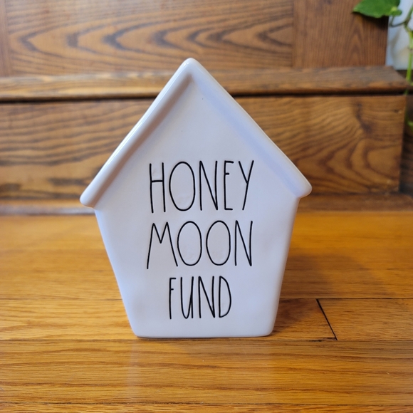 Rae Dunn Honey Moon Fund house